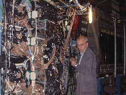 thumbs/EXP Sep 2001-40.JPG